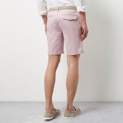 Light pink belt detail slim fit shorts